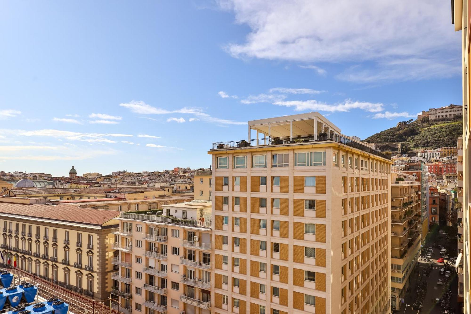 Neapolitan Skyscraper Suites المظهر الخارجي الصورة